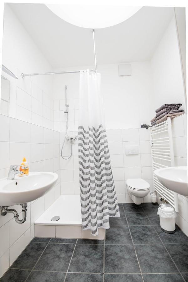 Central Apartments อาเลิน ภายนอก รูปภาพ